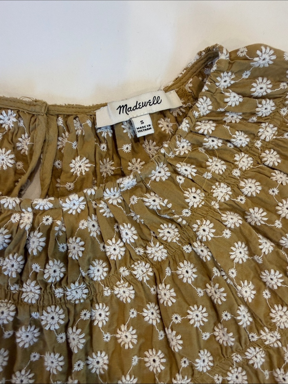 Madewelll Embroidered Floral Blouse - Olive Daisy - Picture 2 of 6
